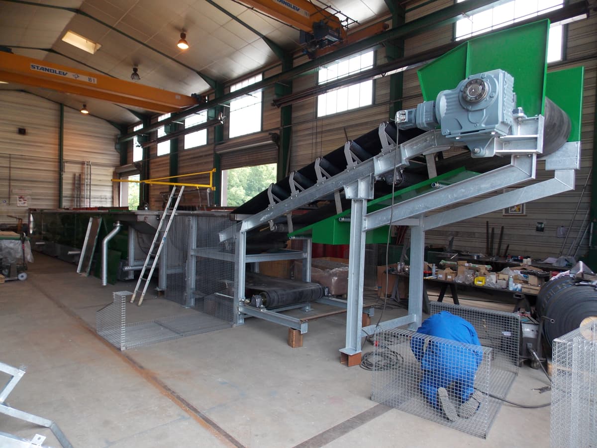 Convoyeur à bande en eau - Image 1